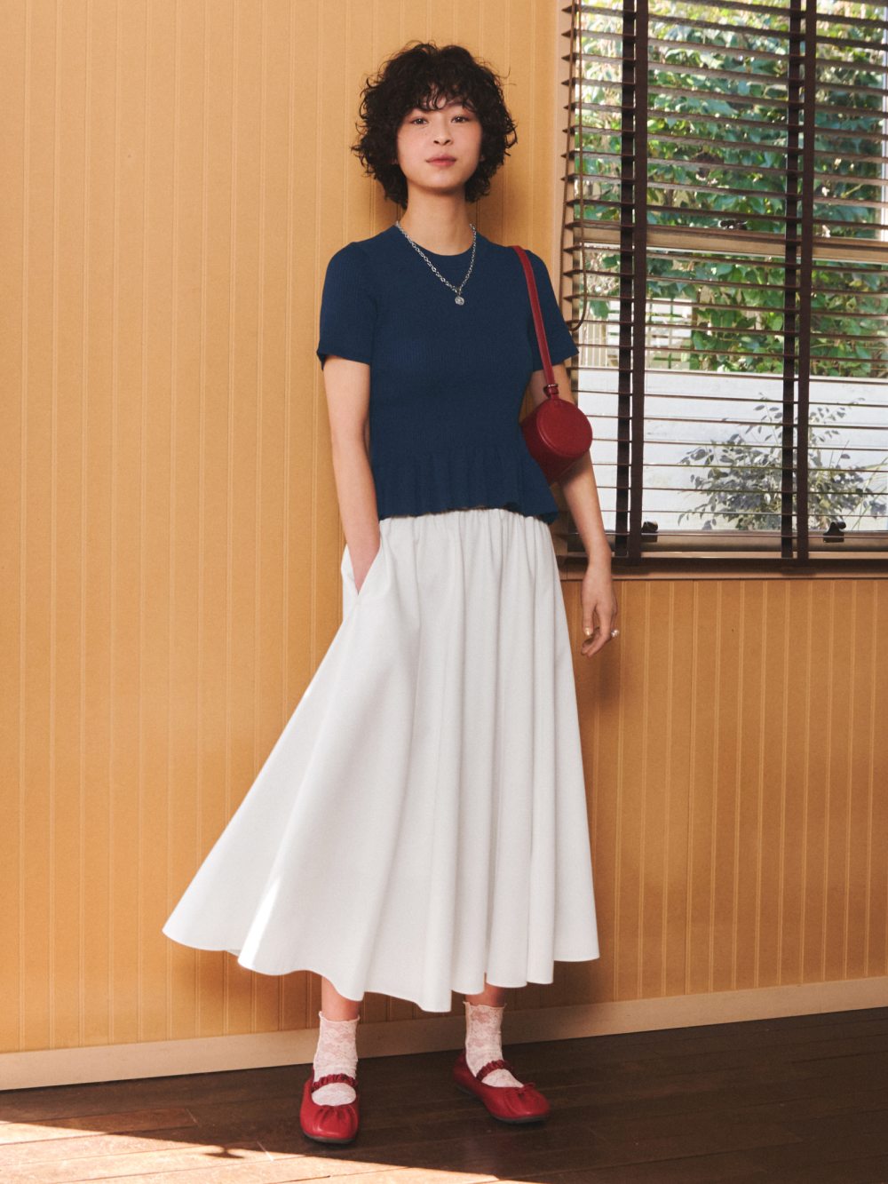 Shop looks for「Peplum Knitted Pullover | Short、Circular Midi