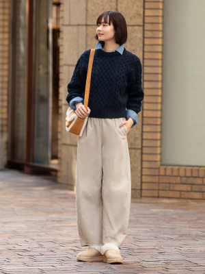 GU公式 | ケーブルクルーネックニットプルオーバー