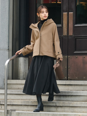 GU公式 | サーキュラーミディスカート