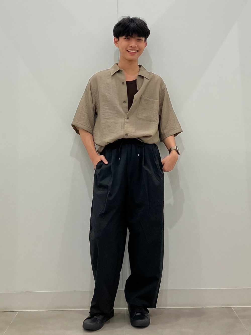 Comfy Insole Canvas Sneakers、Dry Oversized Polo Shirt/Halfslv