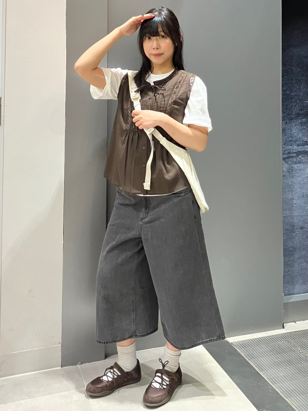 レースブラウス(ノースリーブ)、ジョーツOSのコーディネート・着用