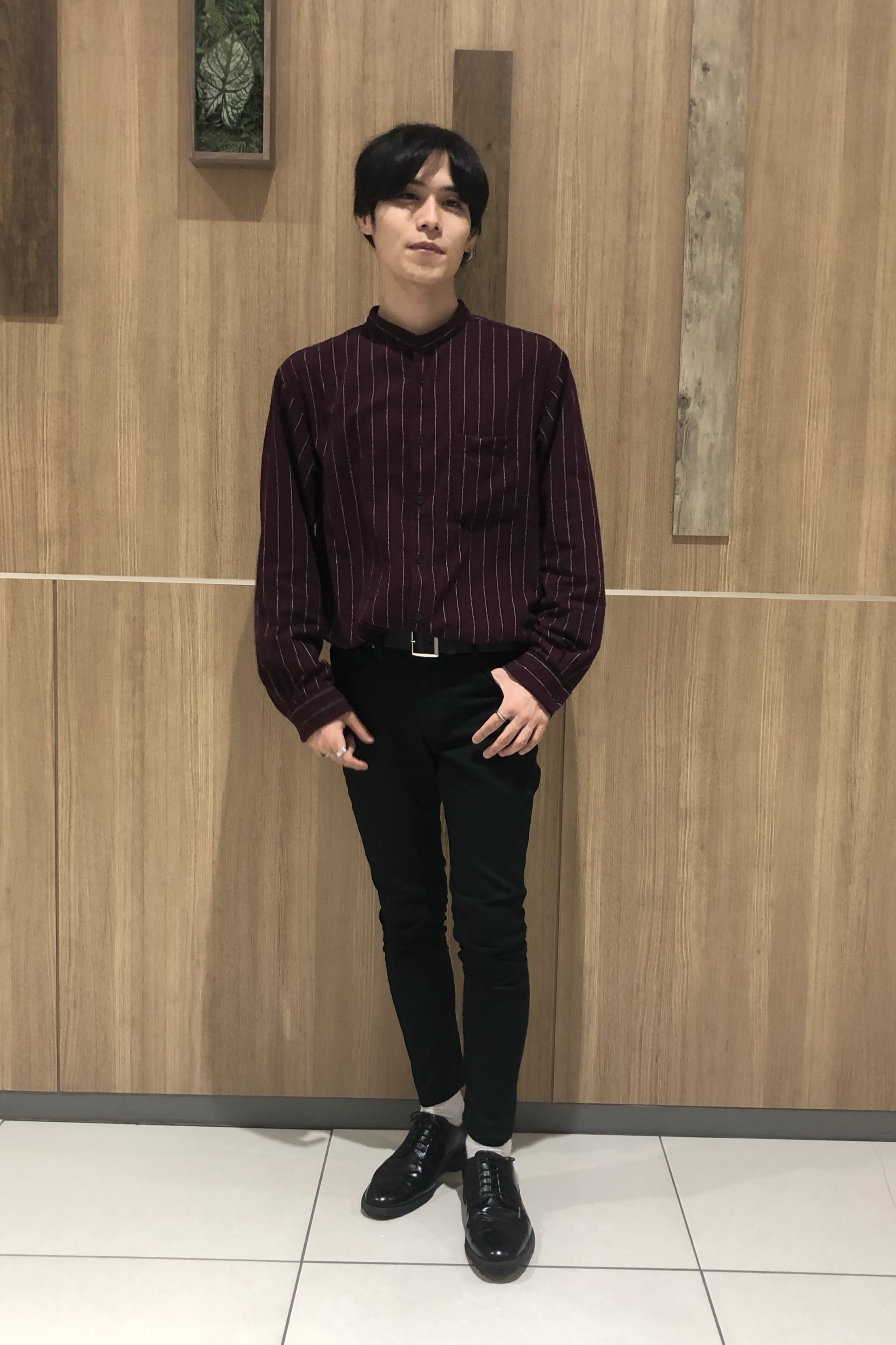 フランネルスタンドカラーシャツ 長袖 ストライプ とスキニーパンツのコーデ Gu公式 Styling Book