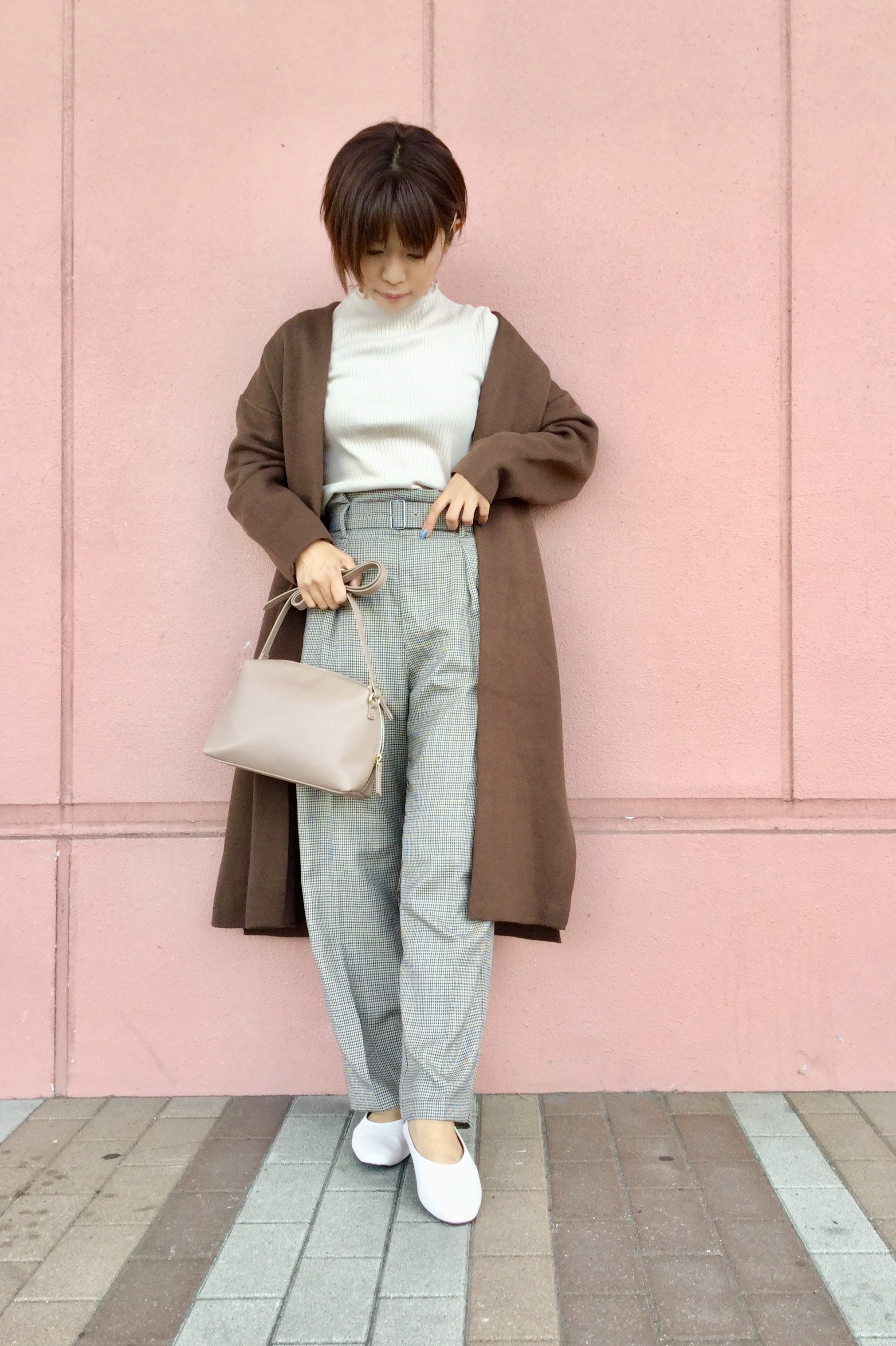 ニットロングガウン 長袖 とリブメローコンパクトt 長袖 Qのコーデ Gu公式 Styling Book
