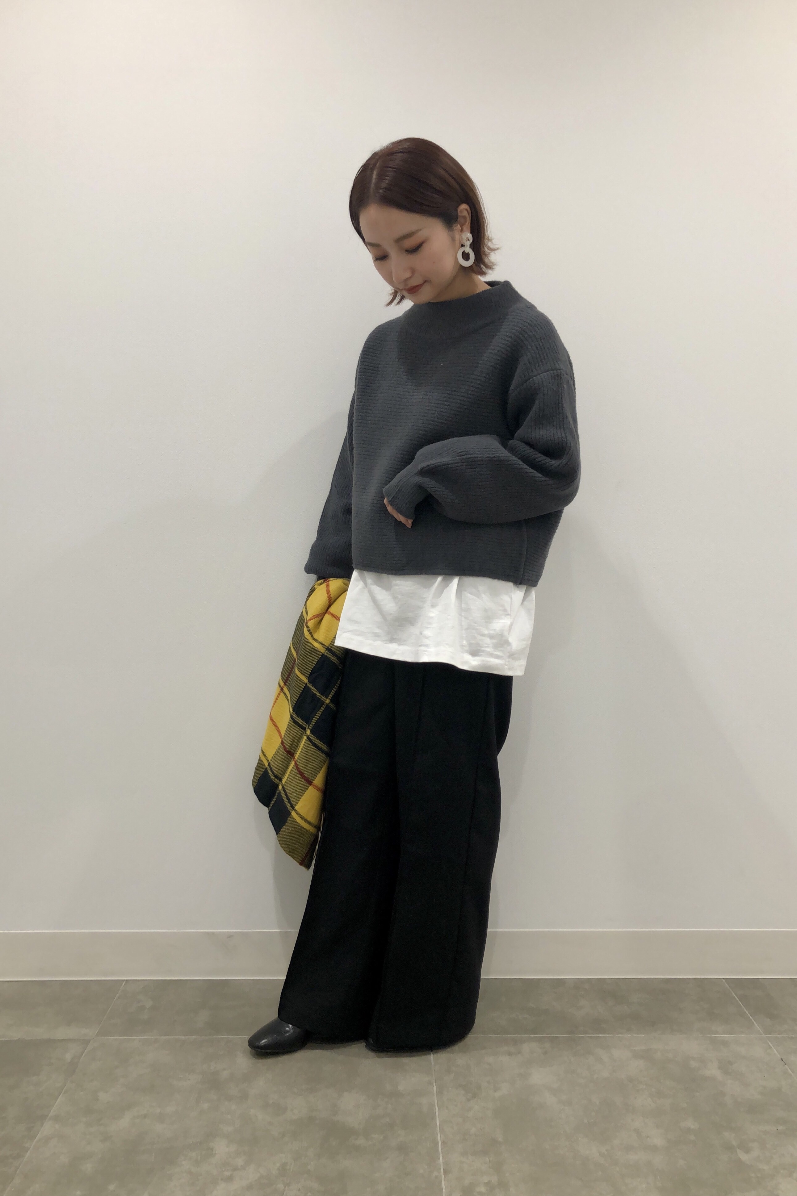 ボトルネックパフスリーブセーター 長袖 Qとヘビーウェイトビッグt 長袖 のコーデ Gu公式 Styling Book