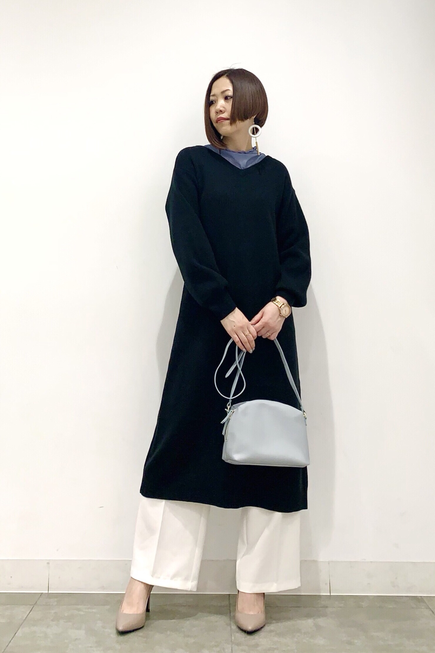 バックパールニットワンピース 長袖 Z Eとシアーメローインナーt 長袖 のコーデ Gu公式 Styling Book