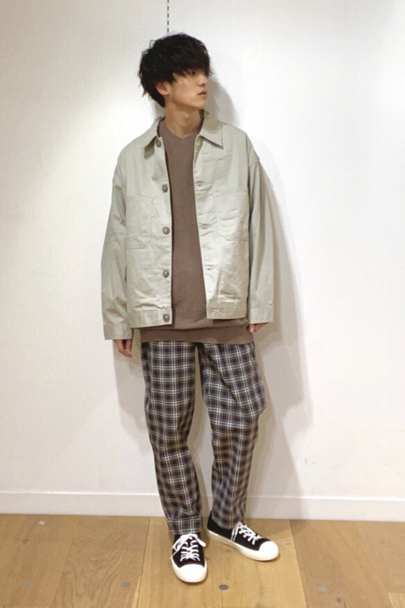 ミニブークレセーター(長袖)+Eとシェフジャケット(セットアップ可能)のコーデ | GU公式 STYLING BOOK ミニブークレセーター(長袖)+Eとシェフジャケット(セットアップ可能)のコーデ | GU公式 STYLING BOOK