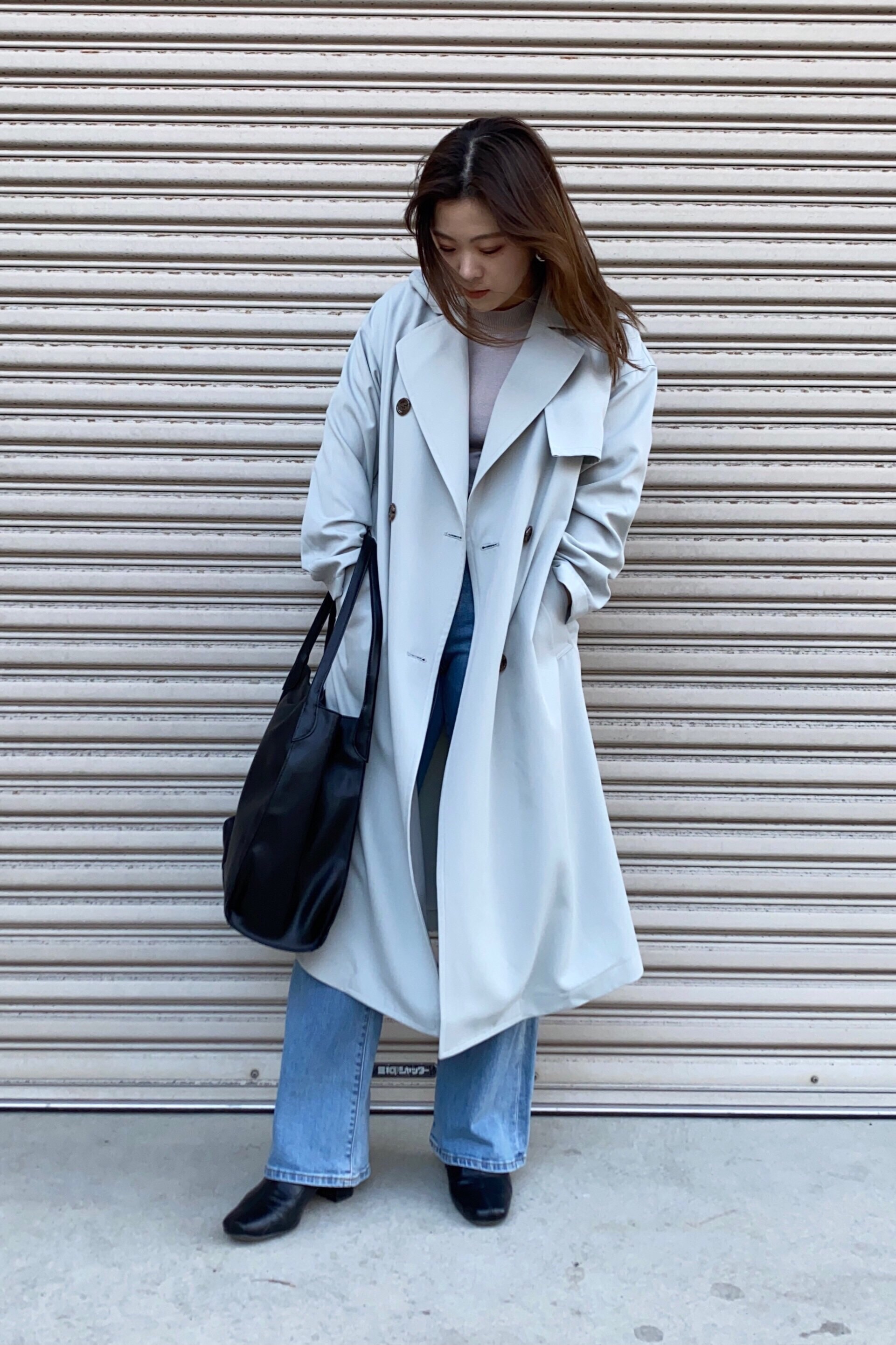 オーバーサイズトレンチコートzとプリーツスリーブセーター 7分袖 Zのコーデ Gu公式 Styling Book