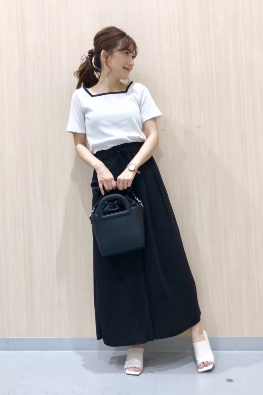 エアリーイージーワイドアンクルパンツ」のレディースの