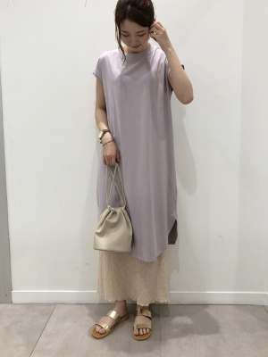 GU公式 | ランダムシャーリングフレアスカート