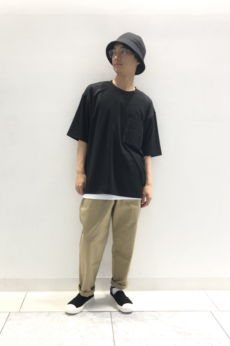 ルーズフィットT(5分袖)、シェフパンツ(セットアップ可能)」の