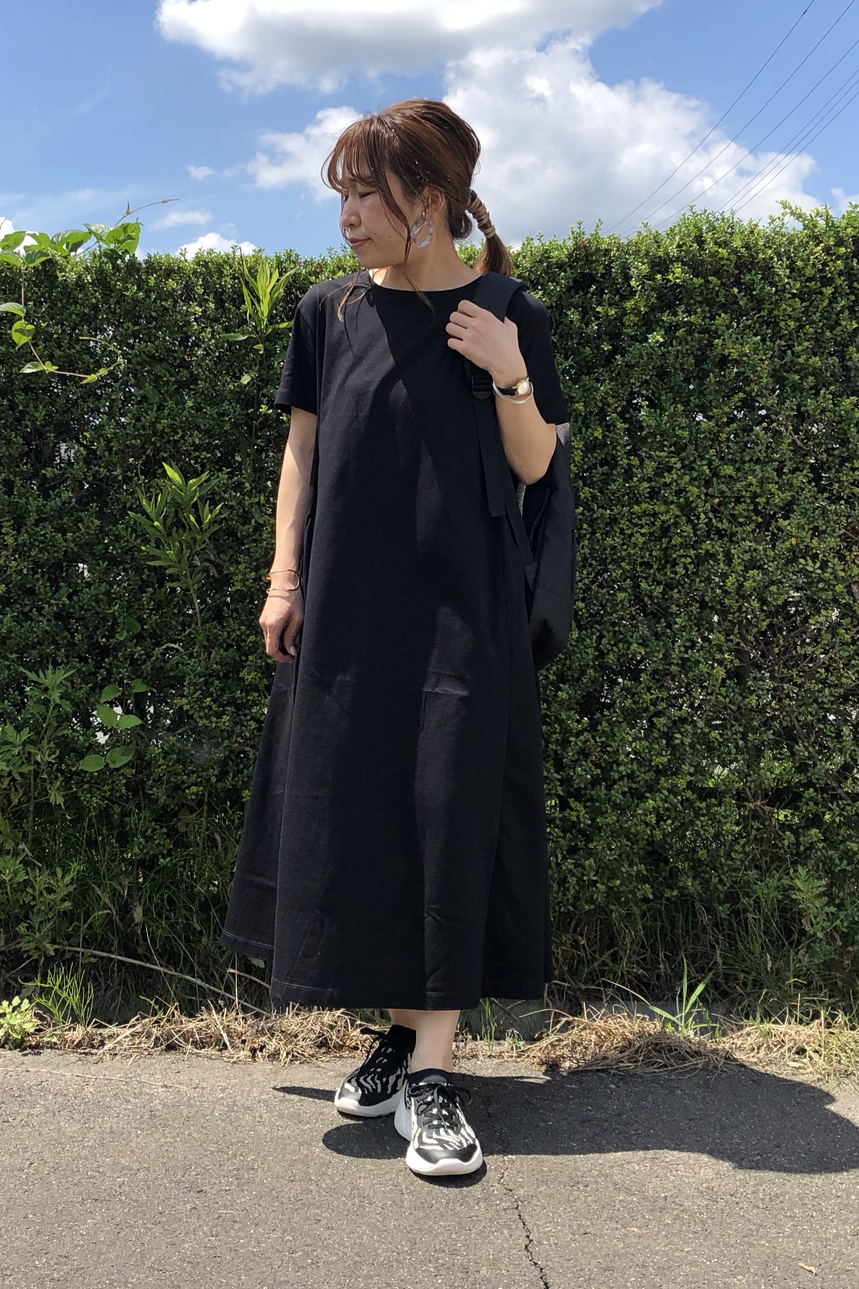 マーセライズドaラインワンピース 半袖 とファンクショナルバックパックのコーデ Gu公式 Styling Book
