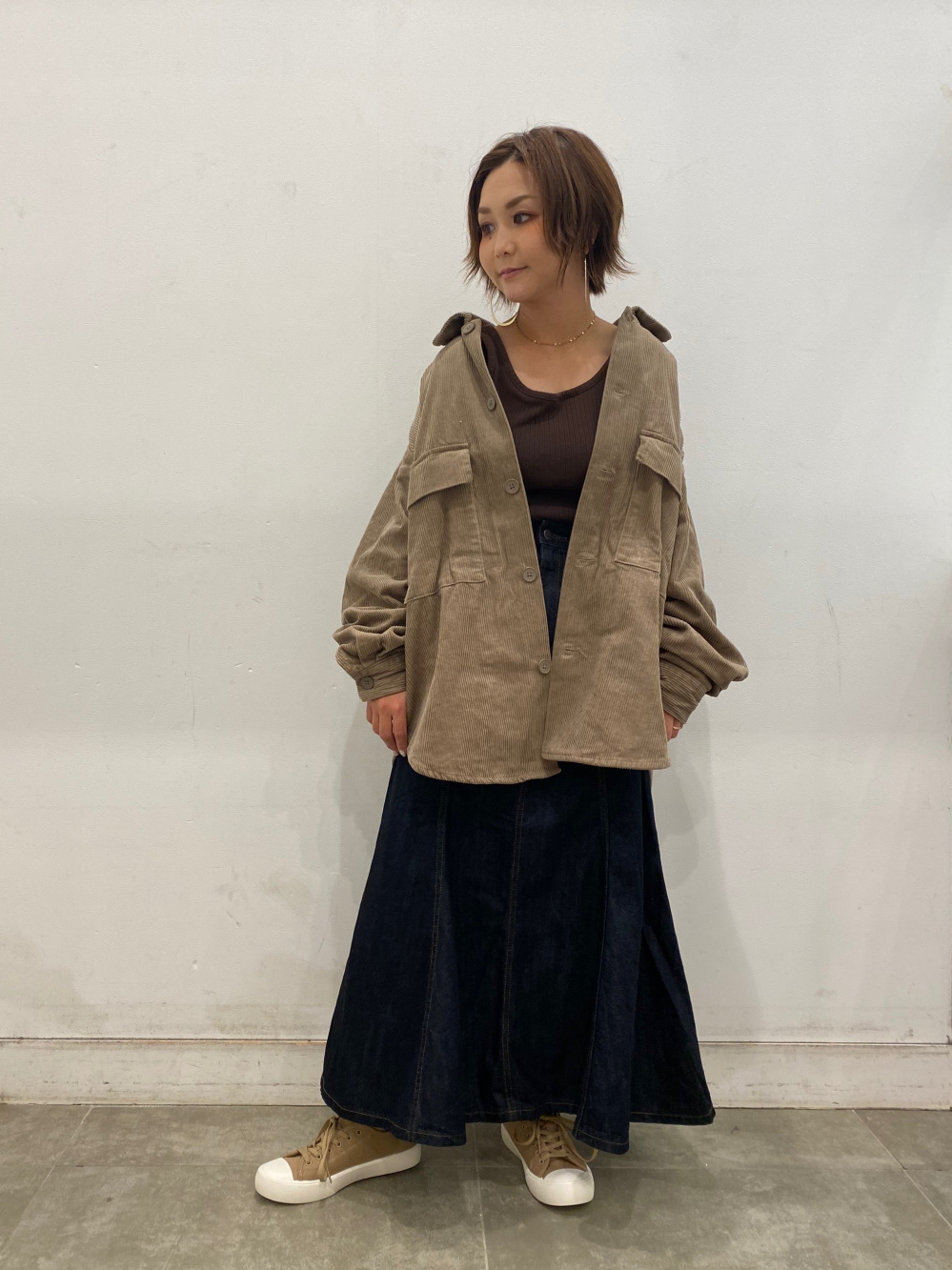 クリーンキャンバススニーカー」の着用コーディネート| ジーユー