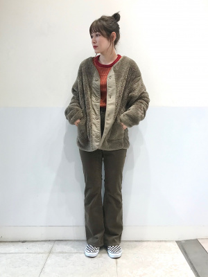 GU公式 | コーデュロイフレアパンツRS(丈標準72～76cm)