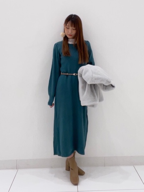 2wayレースアップニットワンピース」のレディースのコーディネート一覧