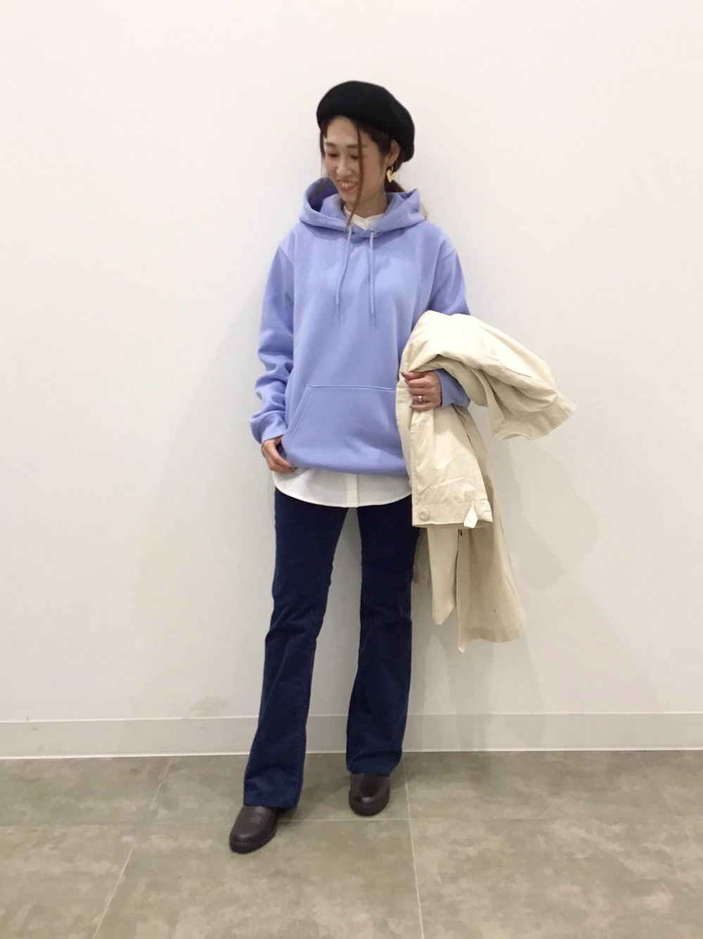 コーデュロイフレアパンツRS(丈標準72～76cm)」の着用