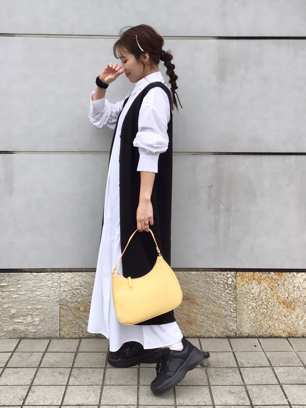 バックジップショルダータックプルオーバー(ノースリーブ