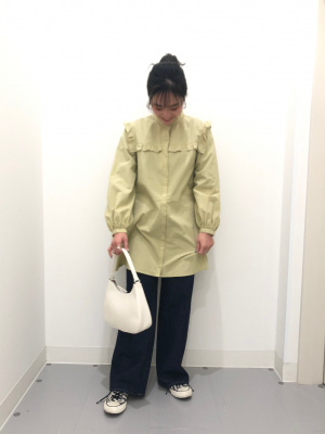 専用です。 GU公式 | フリルカラーチュニックブラウス(長袖)