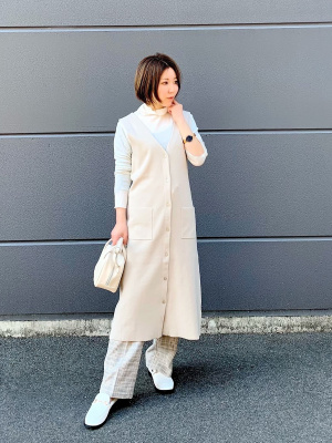 GU公式 | センタープレスチェックストレートパンツ