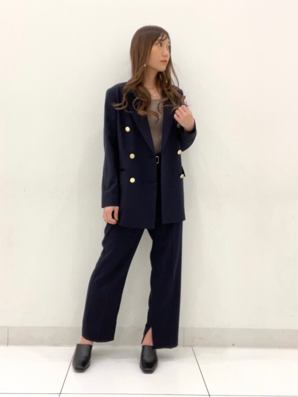 かえでページ GU公式 | ベルテッドスリットストレートパンツZ+E(セットアップ可能)