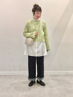 GU公式 | フリルカラーチュニックブラウス(長袖)