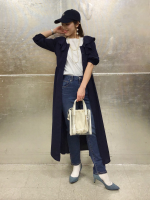 GU公式 | ラッフルフロントボタンワンピース(7分袖)