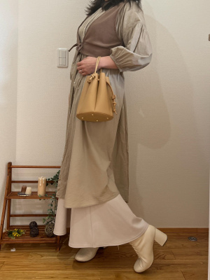 GU公式 | バンドカラーシャツワンピース(7分袖)