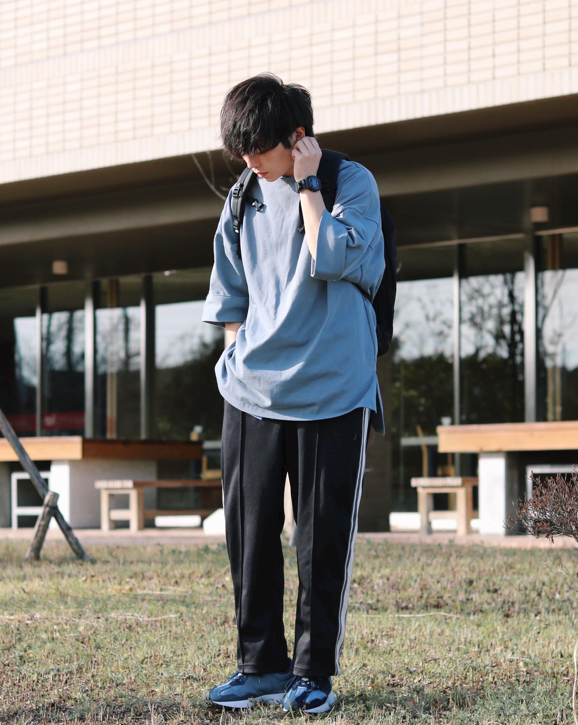 トラックパンツnt Eのコーデ Gu公式 Styling Book