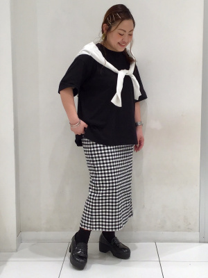 GU公式 | レースアップナローミディースカート(チェック)