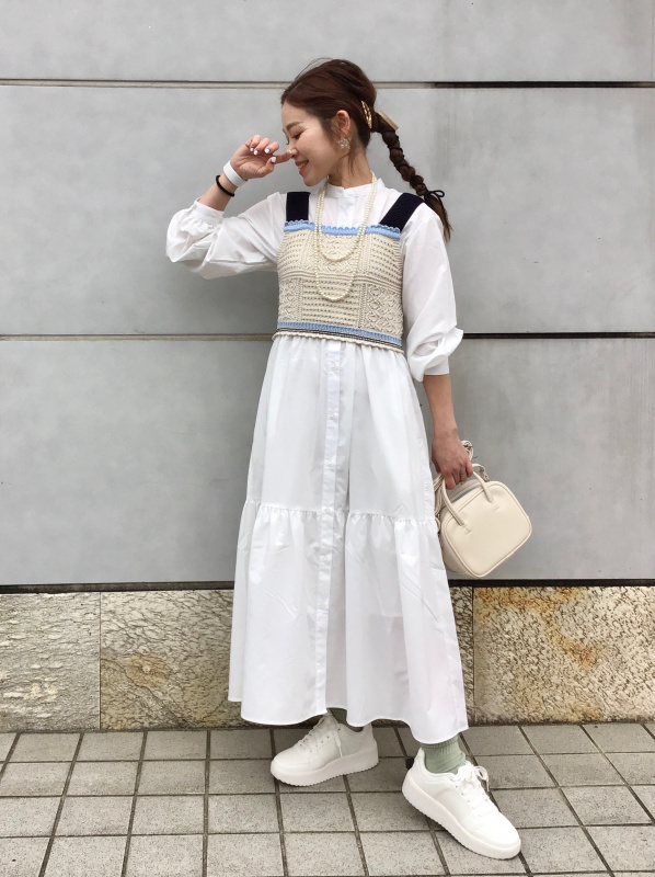 ティアードシャツワンピース(長袖)（レディース）の着用コーディネート