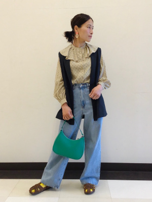 GU公式 | ドットケープカラーブラウス(長袖)Q