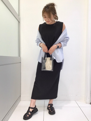 GU公式 | ドローストリングナロースカート(セットアップ可能)