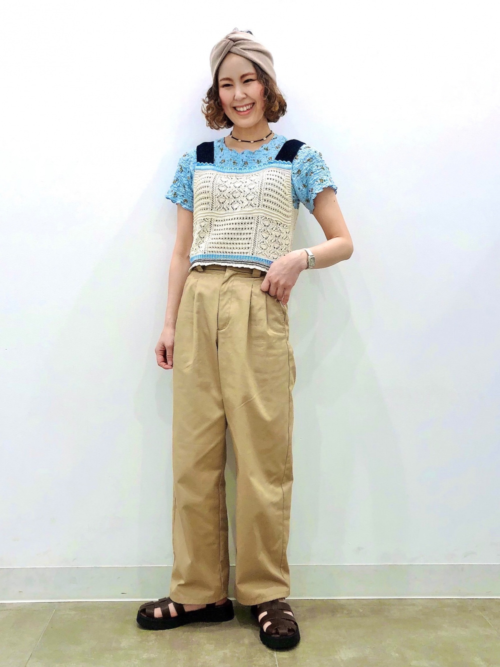 チノタックストレートパンツ」の着用コーディネート| ジーユー