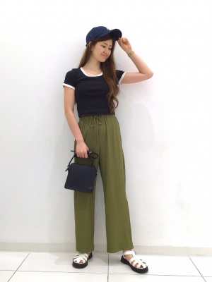 GU公式 | バイカラーミニT(半袖)(丈44.5cm～51cm)