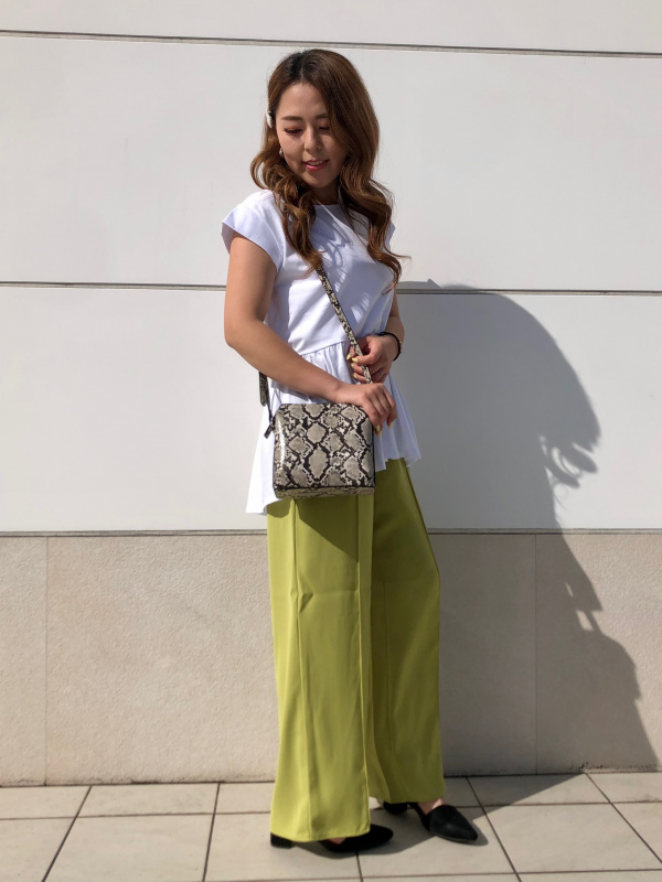 ドローストリングイージーワイドパンツ（レディース）の着用