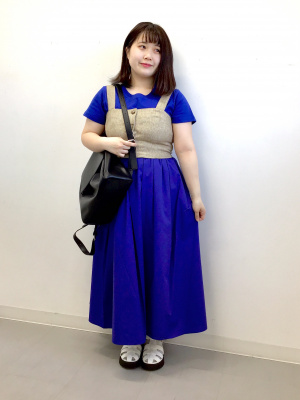 GU公式 | フロントボタンビスチェNTQ+E