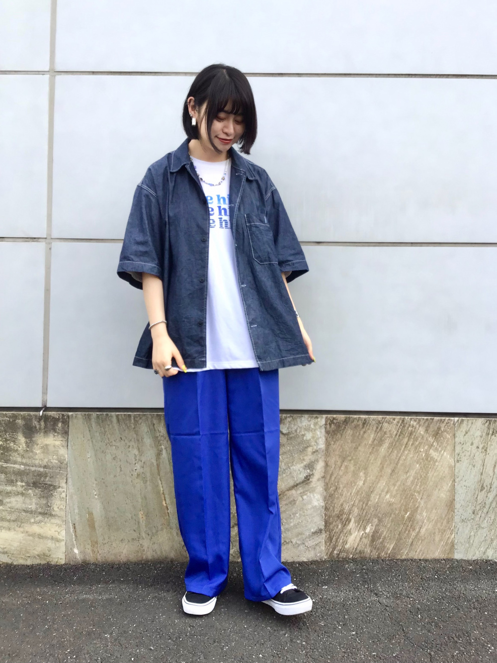 ヘンリーネックシャツ 半袖 リラックス ルーズフィット 夏コーデ ヘンリーネック」の人気ファッションコーディネート - WEAR