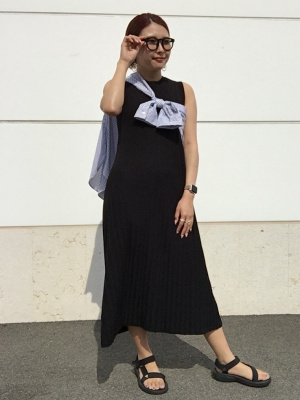 GU公式 | リブニットワンピース(ノースリーブ)Q