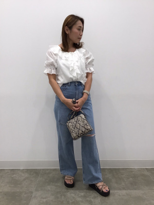 ナパーム170 GU公式 | ラッフルVネックブラウス(5分袖)Q