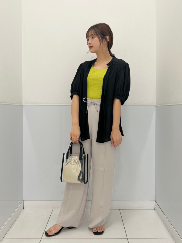 ドローストリングイージーワイドパンツ（レディース）の着用