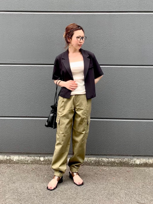 GU公式 | ハーフスリーブクロップドジャケット