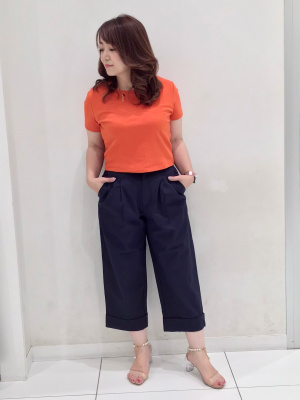 UB45SS２つ新品です GU公式 | チノタッククロップドパンツQ