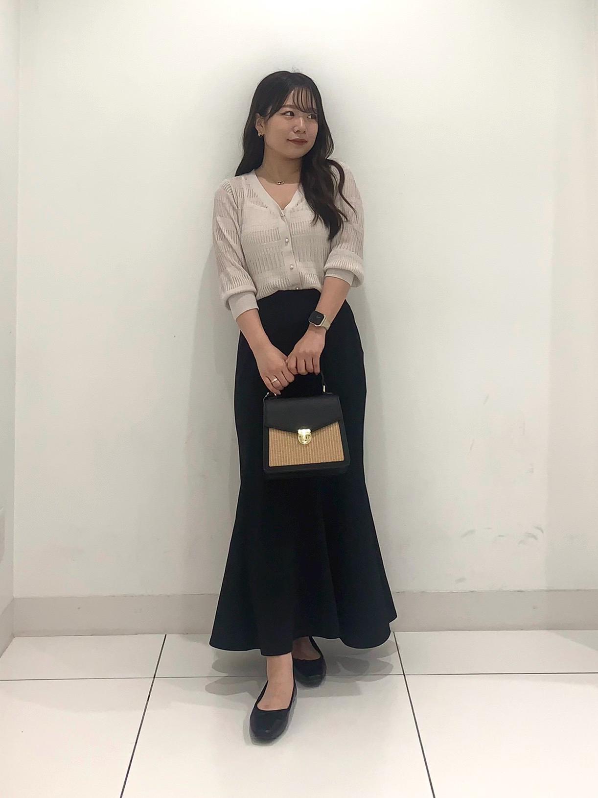 Gu公式 横浜ビブレ店 店舗情報 スタッフコーデ