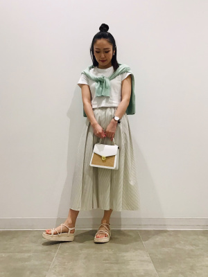 ナチュラルミラー♡40cm✖️60cm GU公式 | タックフレアミディスカート(ストライプ)