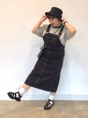 GU公式 | チノミディジャンパースカート