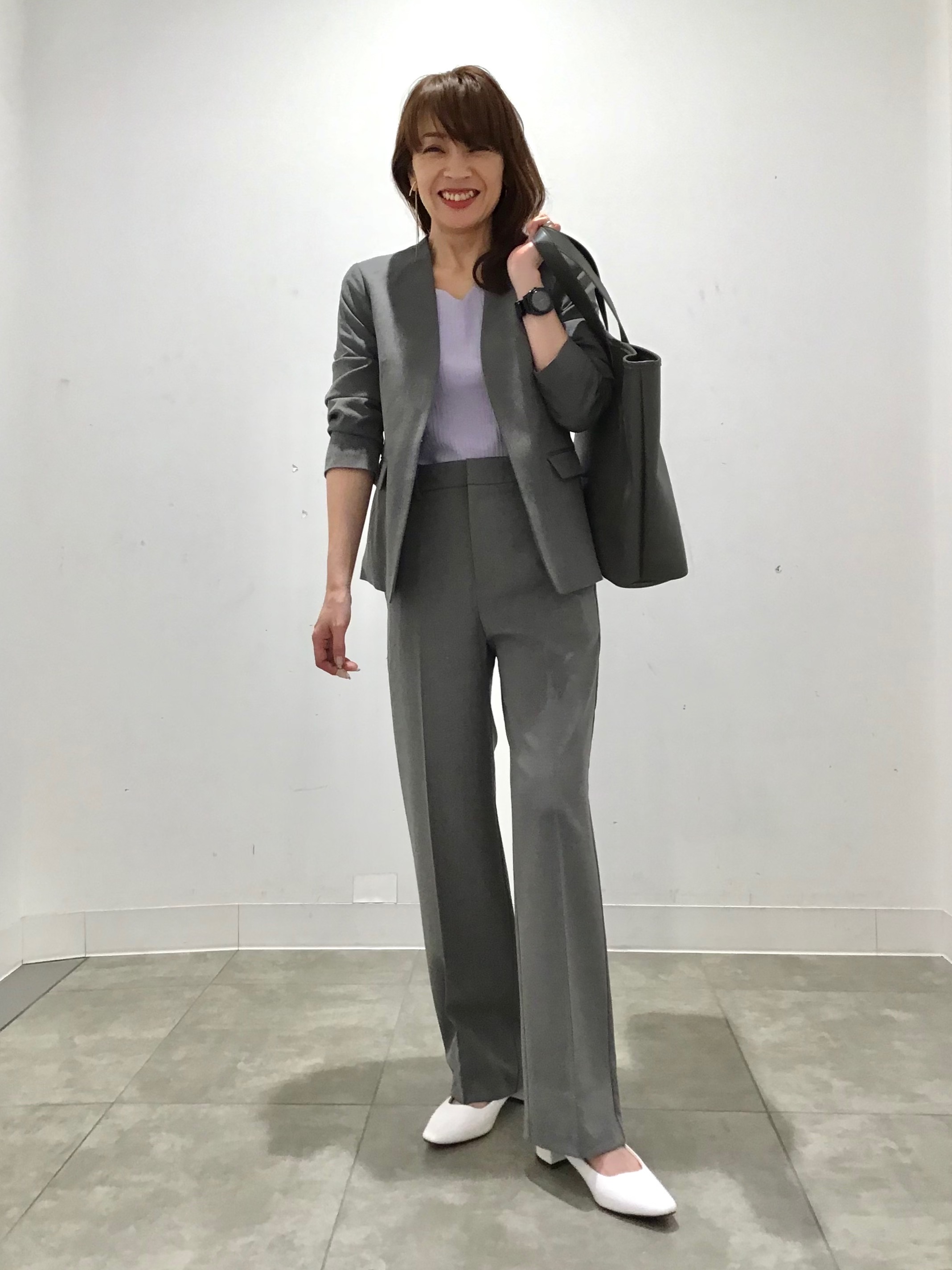 Oggi記載 アオキ シャークツイード ノーカラースーツ グレー 【公式通販】