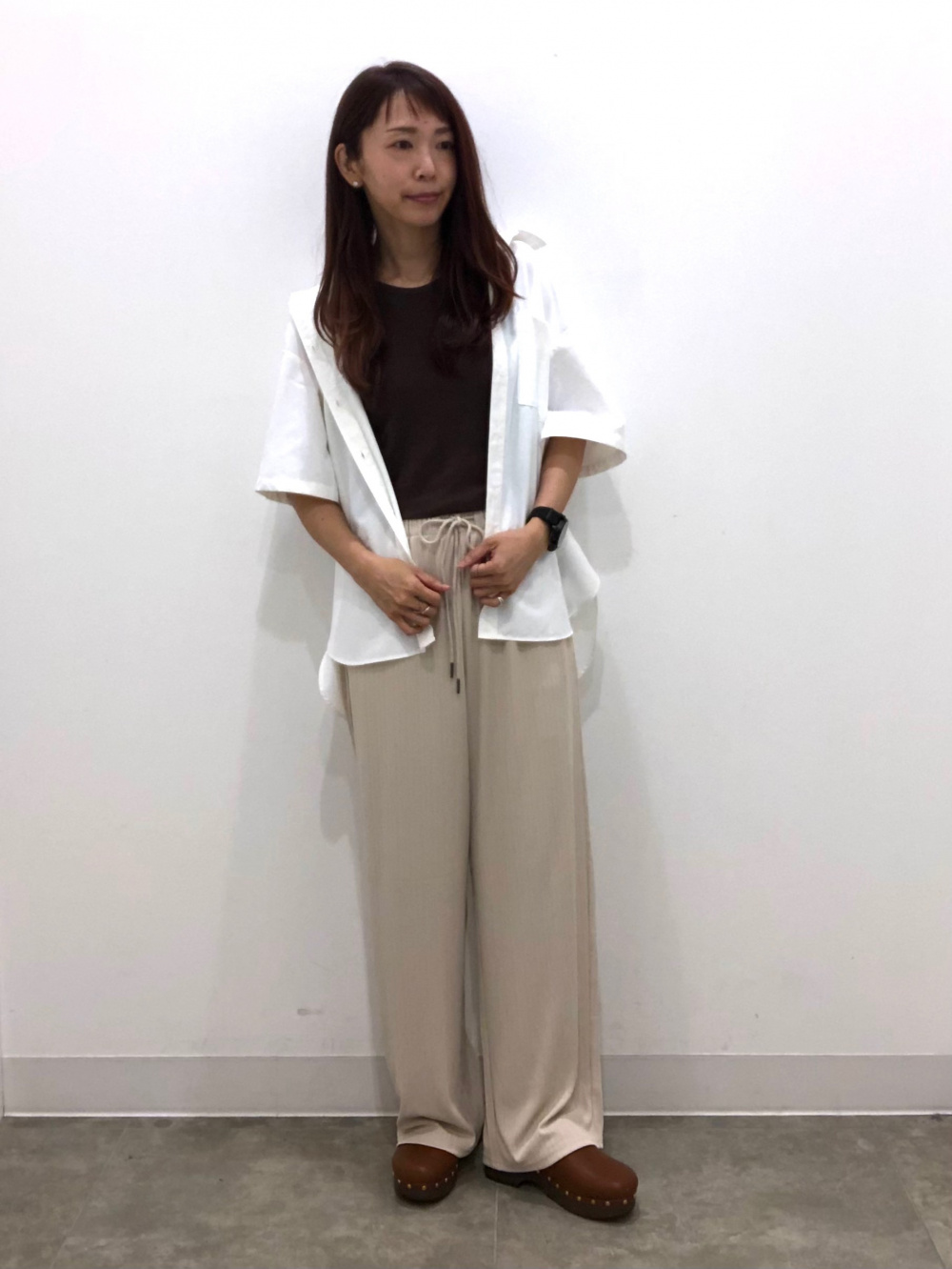 バックドロー ストリング ベスト おしゃれ パンツ コーデ 絶対穿いていくと決めてたパンツに相性抜群だったベスト