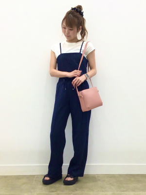 ❣️日曜バーゲンD&G ミニBox型ショルダー 超美品‼️ ❣️日曜バーゲンD&G