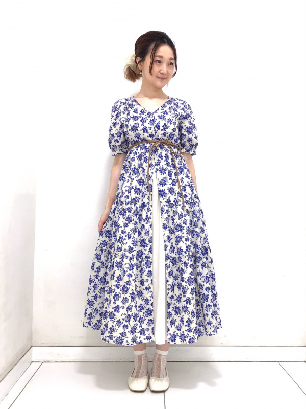mmmさま　専用 GU公式 | フラワーVネックティアードワンピース(5分袖)