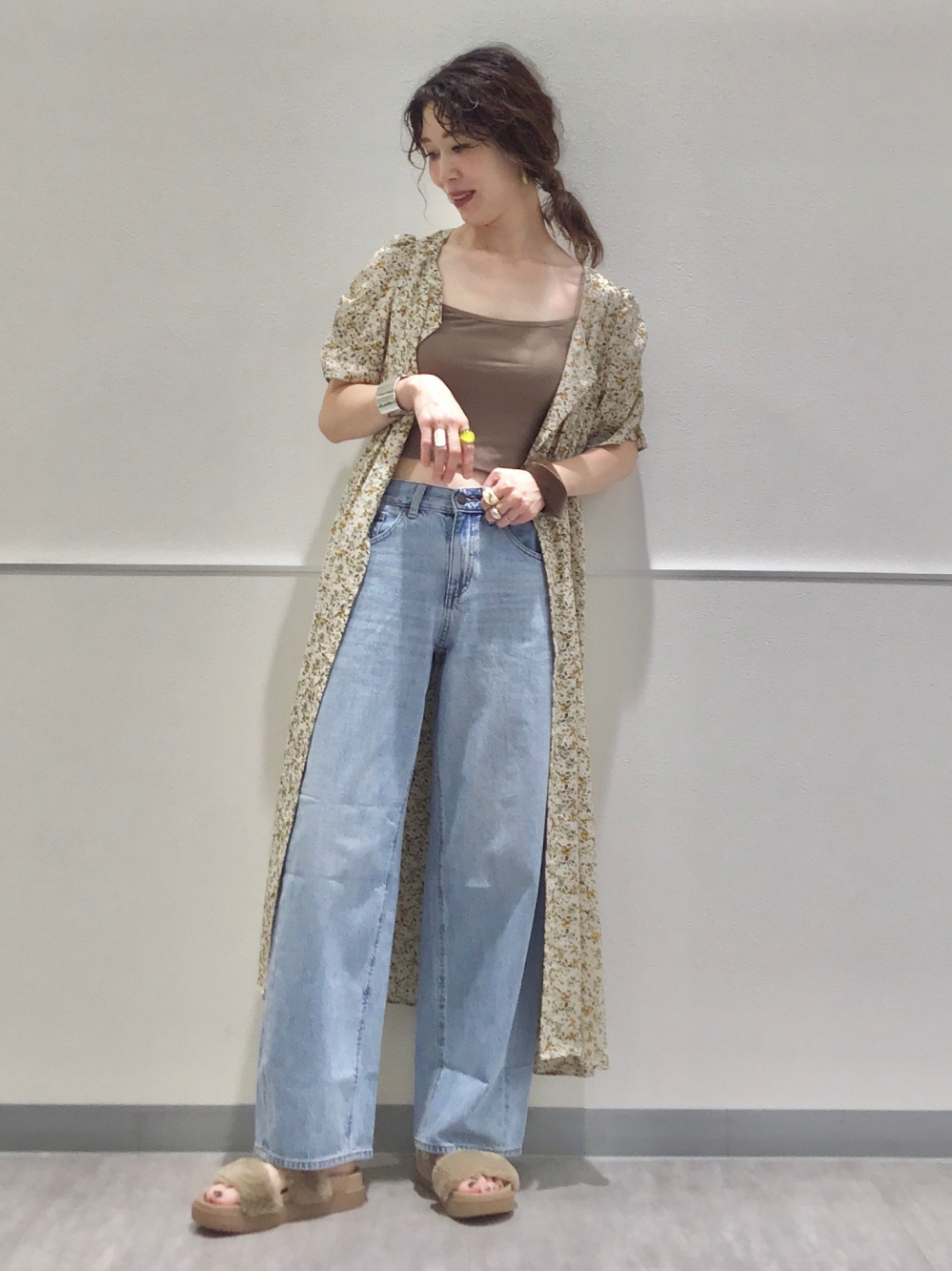 ブラフィール2WAYクロップドキャミソール、ローライズバギー