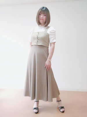 美品 cygne シーニュ フロントボタンビスチェ Nelly フロントボタンデニムビスチェ / earth music&ecology